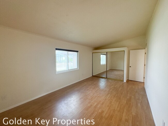 Building Photo - Welcome to the spacious single-level manuf...
