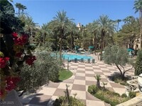 Building Photo - 220 E Flamingo Rd