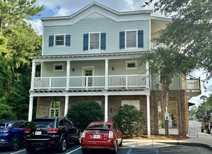 Building Photo - Downtown Living in The Heart of The Blufft...