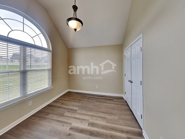 Building Photo - 4090 Morton Ln