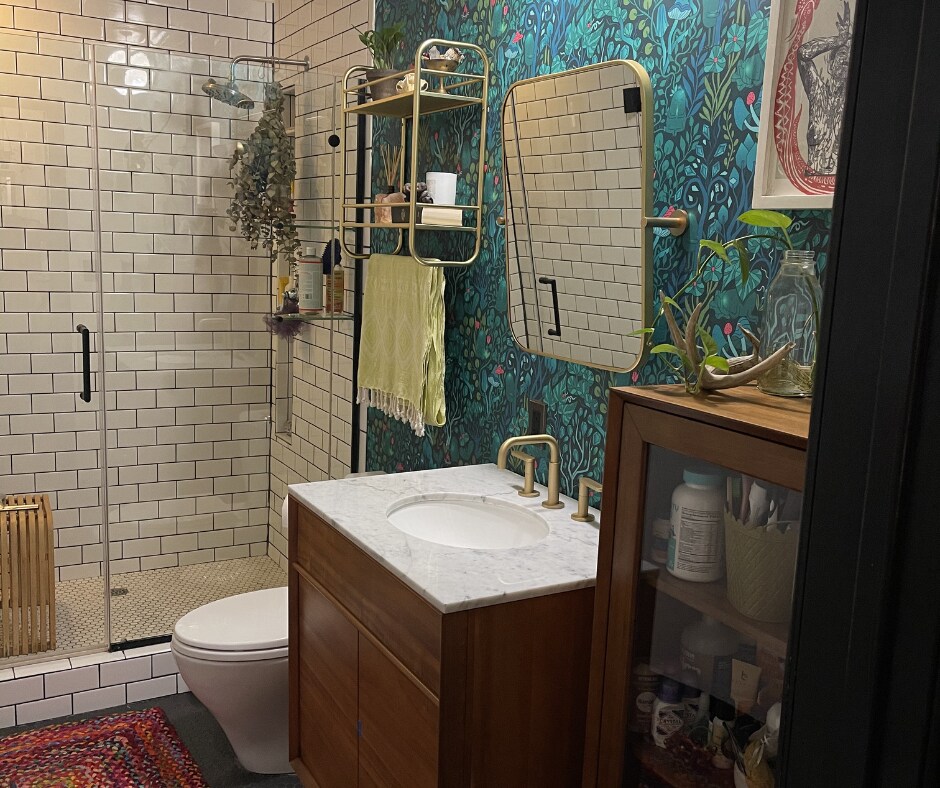 New Bathroom furniture in 2022. - 108 W 2nd St