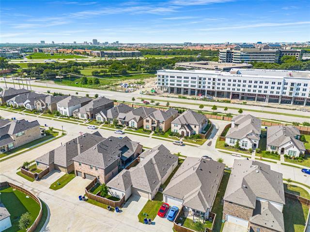 Building Photo - 12261 Hesse Dr