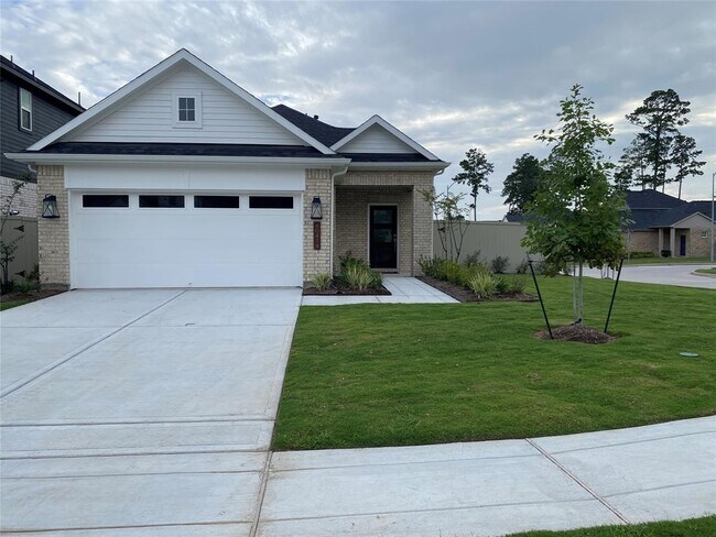 Building Photo - 40414 Gerygone Ln