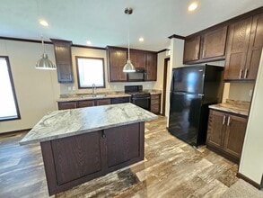 Building Photo - 46000 Geddes Rd