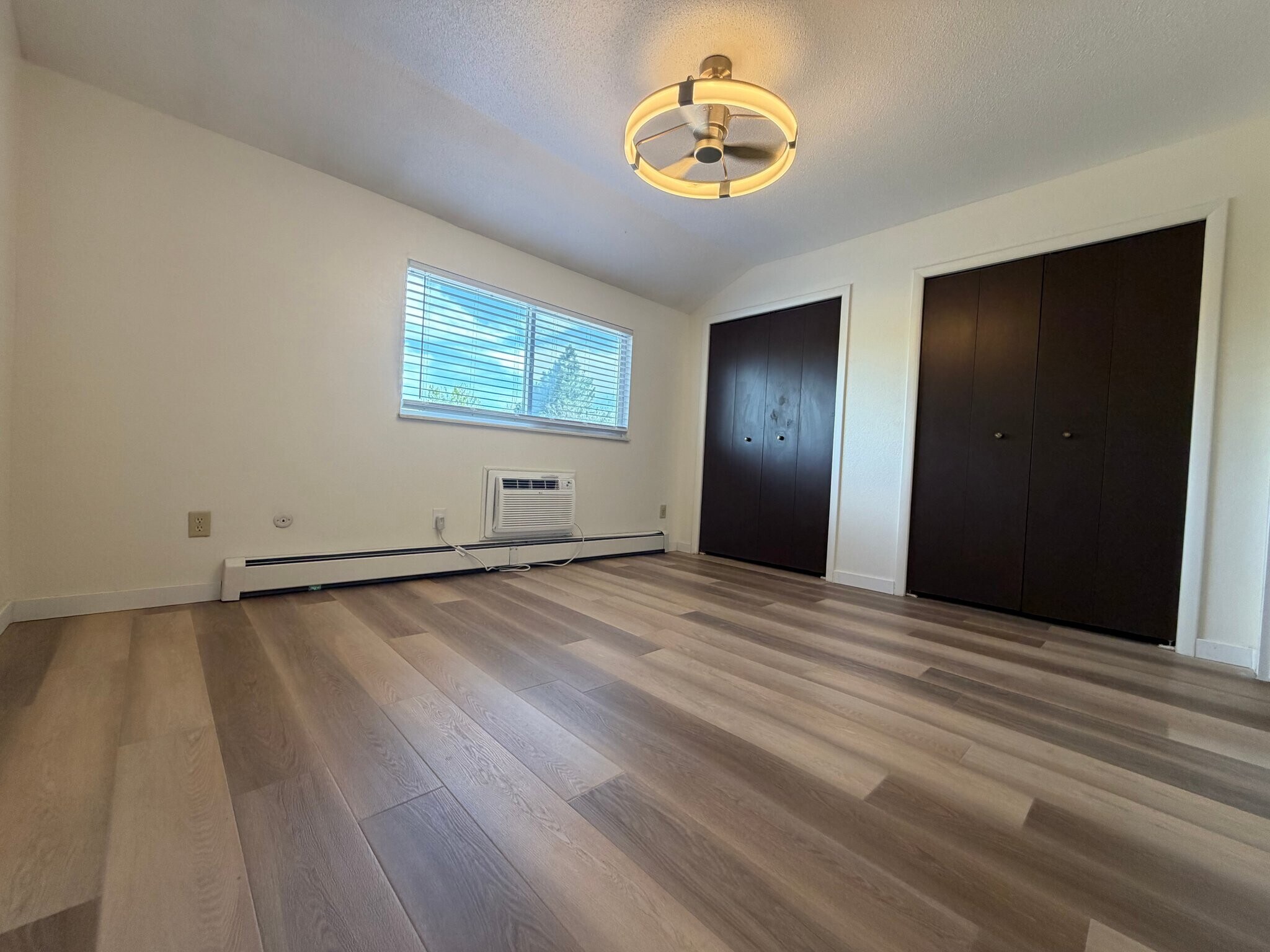 Building Photo - 919 44th Ave Ct