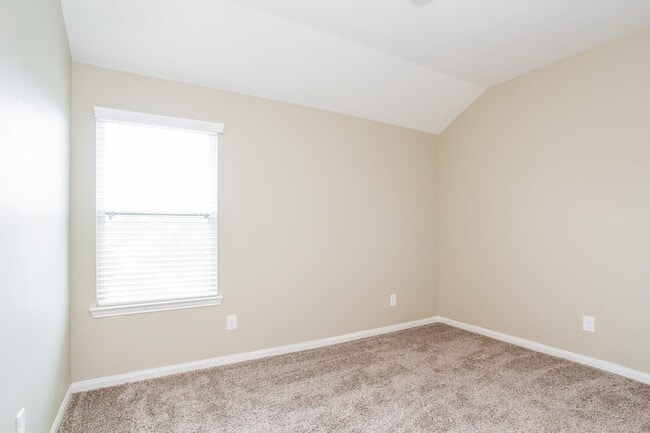 Building Photo - 1023 Doubletree Glen Dr