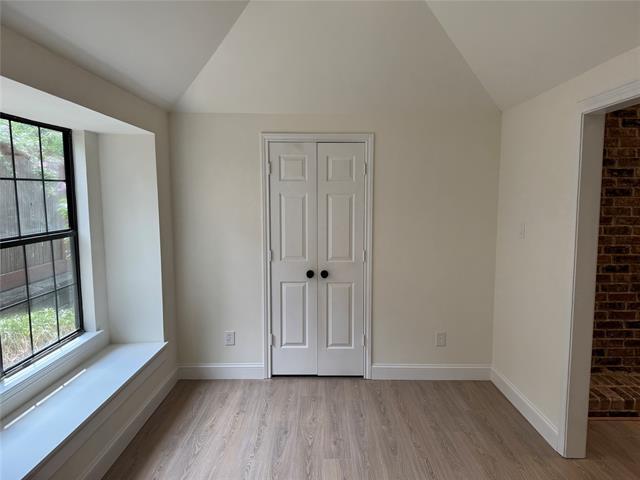 Building Photo - 1906 Buffalo Bend Dr