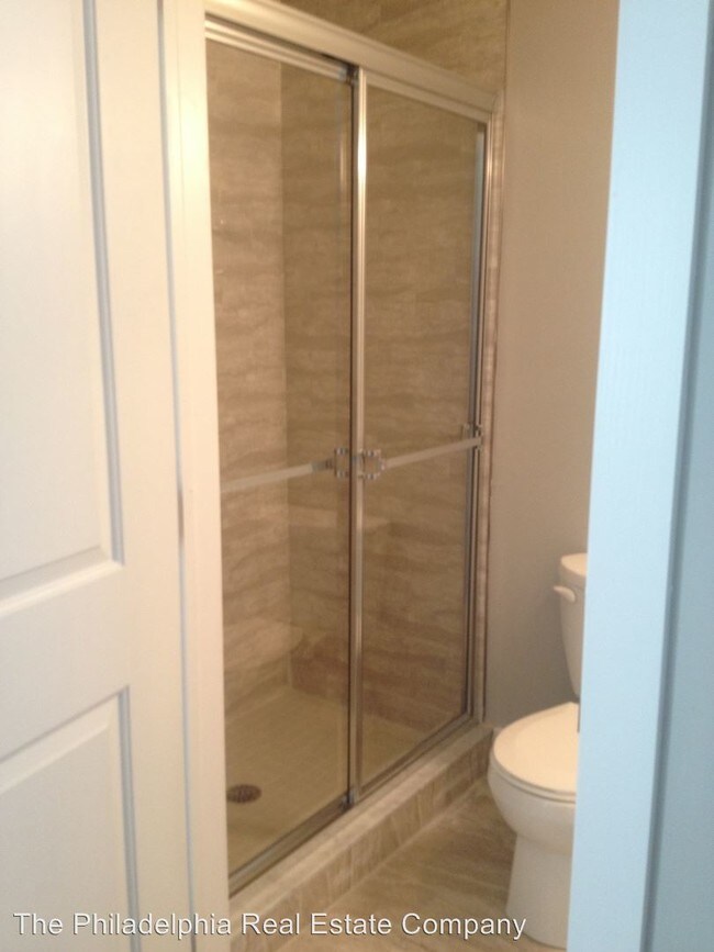 Building Photo - 502 Gerhard St