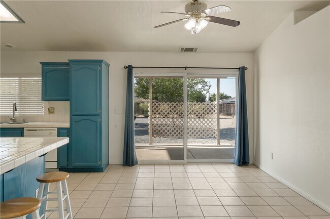 Building Photo - 14776 Coalinga Rd