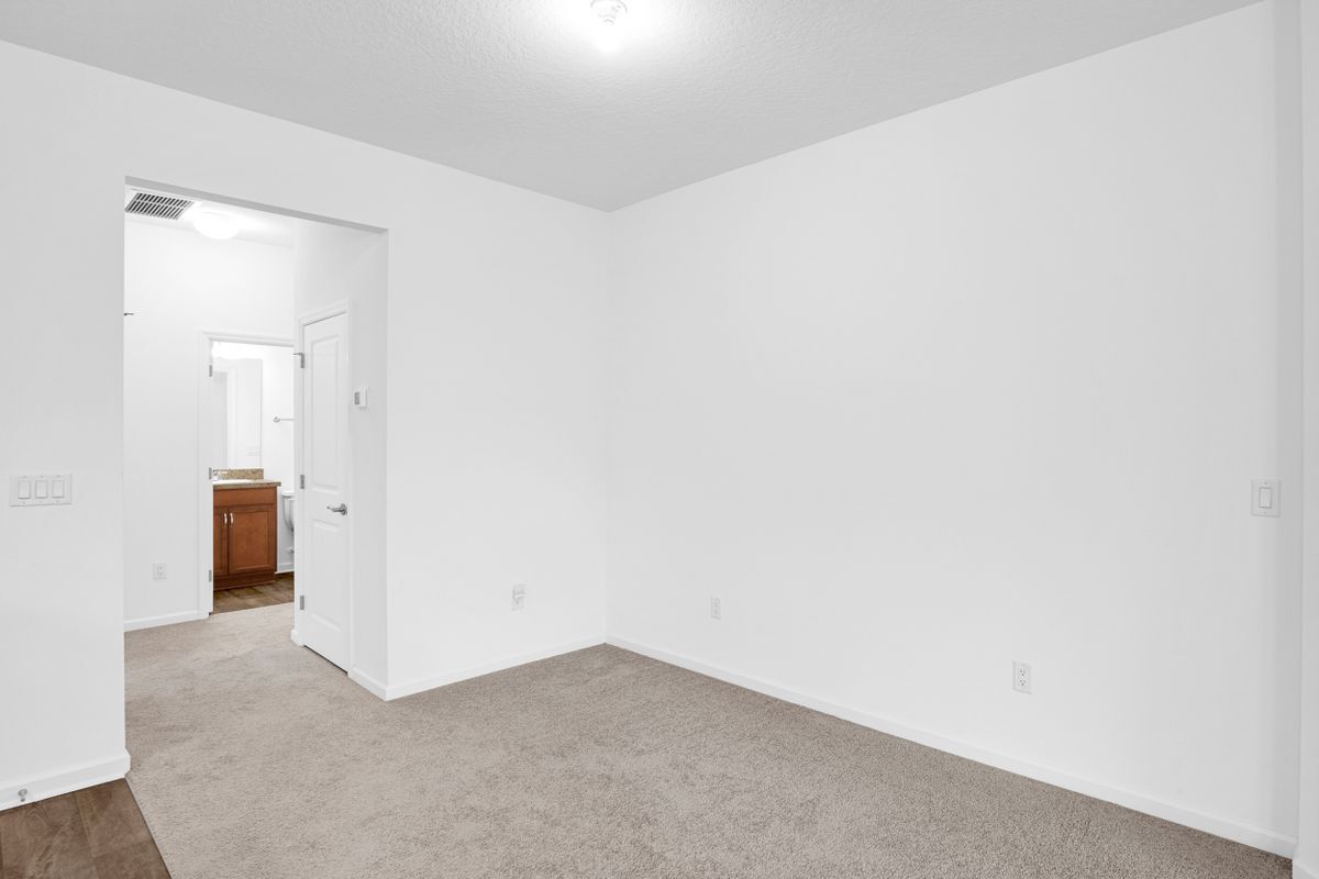 Building Photo - 513 High Tide Ln