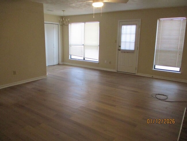 Building Photo - Charming 3-Bedroom Brick Home for Rent – Hephzibah, GA