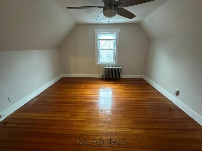 Building Photo - 145 Albion St