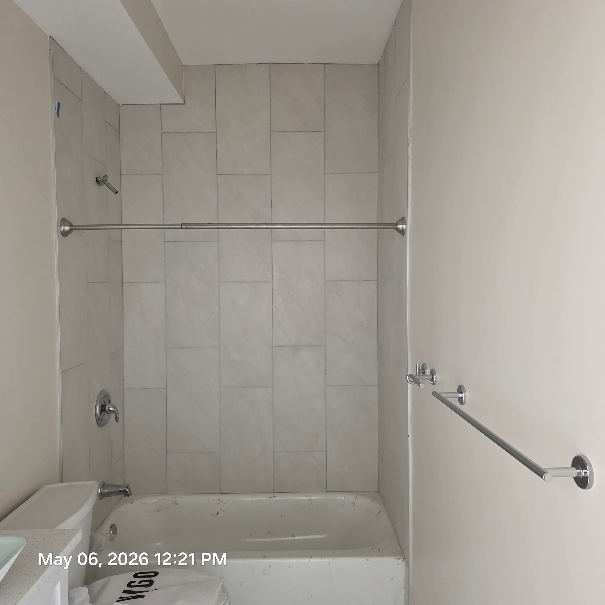 Building Photo - 2637 W Winona St