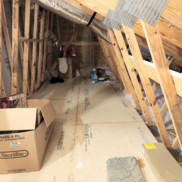 Building Photo - 6532 Wilford Ct
