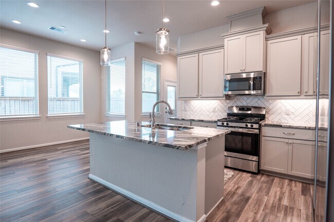 Building Photo - 16119 Northern Cardinal Ln