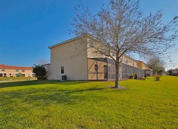 Building Photo - 1343 Clove Dr