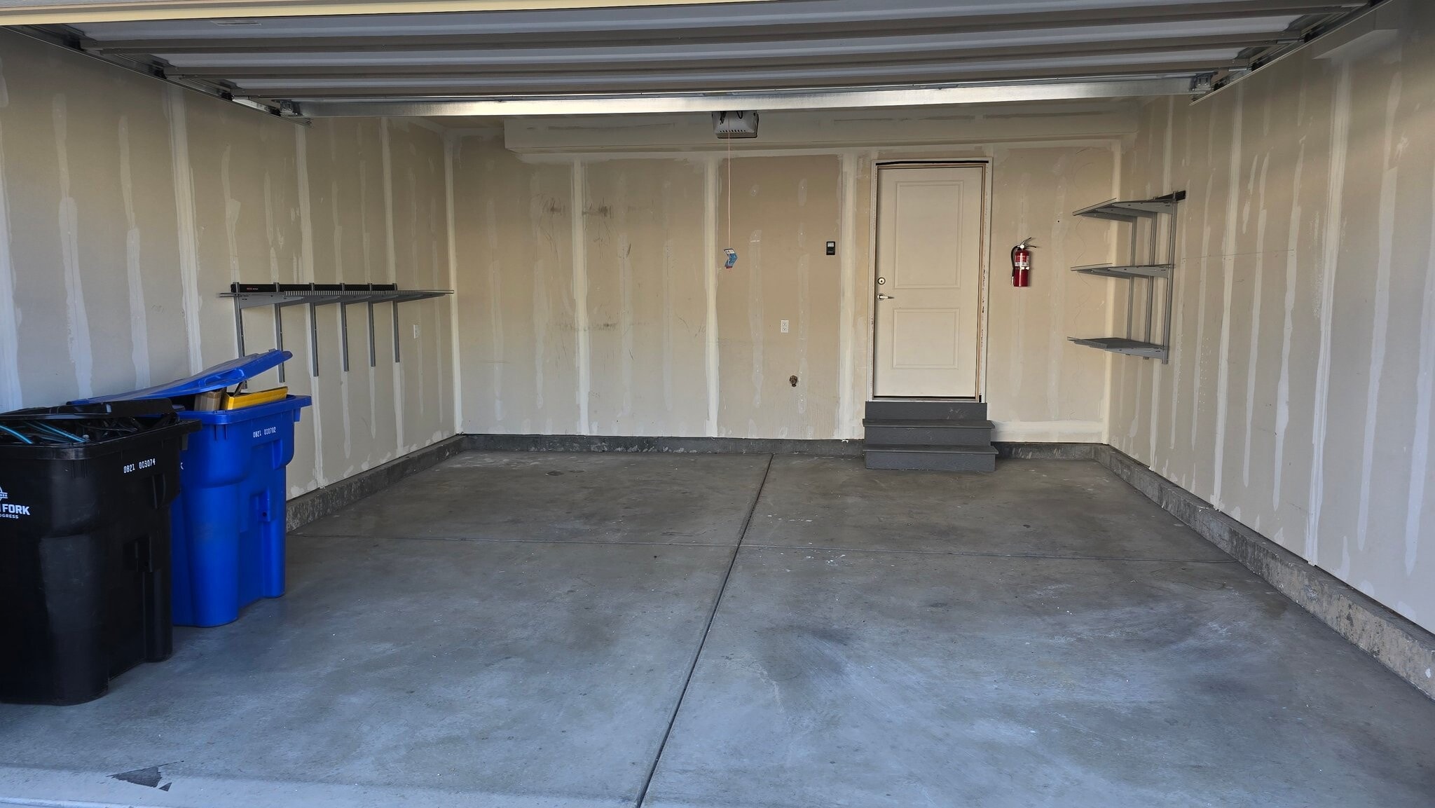 Building Photo - 1547 N 1870 E