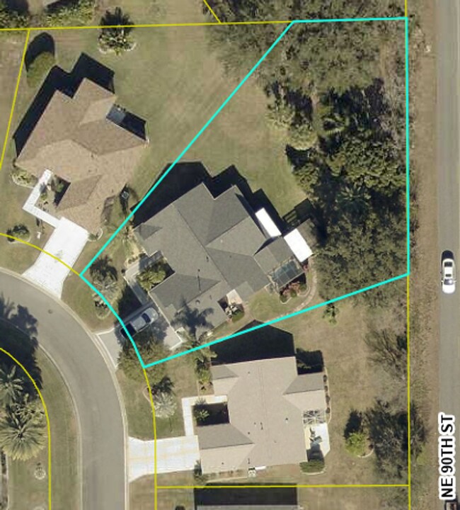 Building Photo - Furnish Single Family Home in The Villages