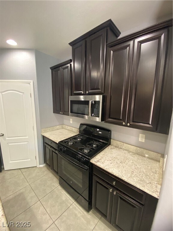 Building Photo - 861 Cool Aquamarine St