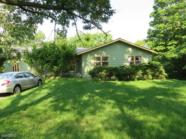 Building Photo - 4 br, 2 bath House - 337 Coddington Road 3...