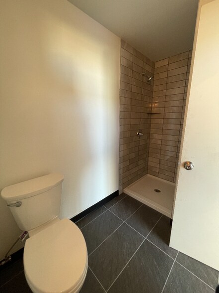 Building Photo - 6221 Hollis St