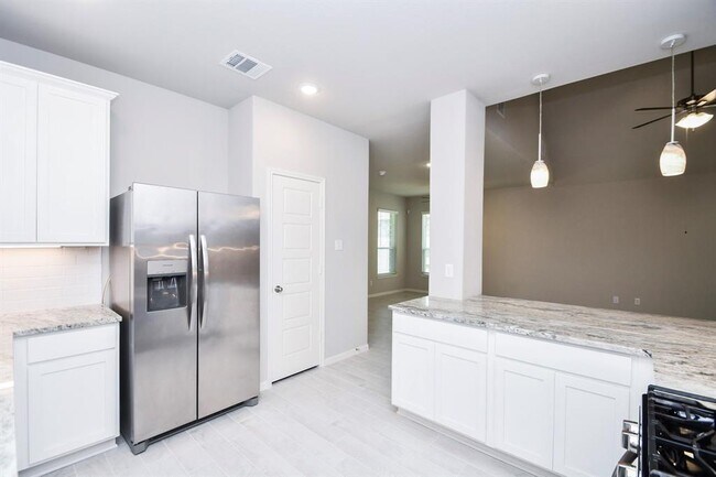 Building Photo - 1417 Sundown Gln Ln