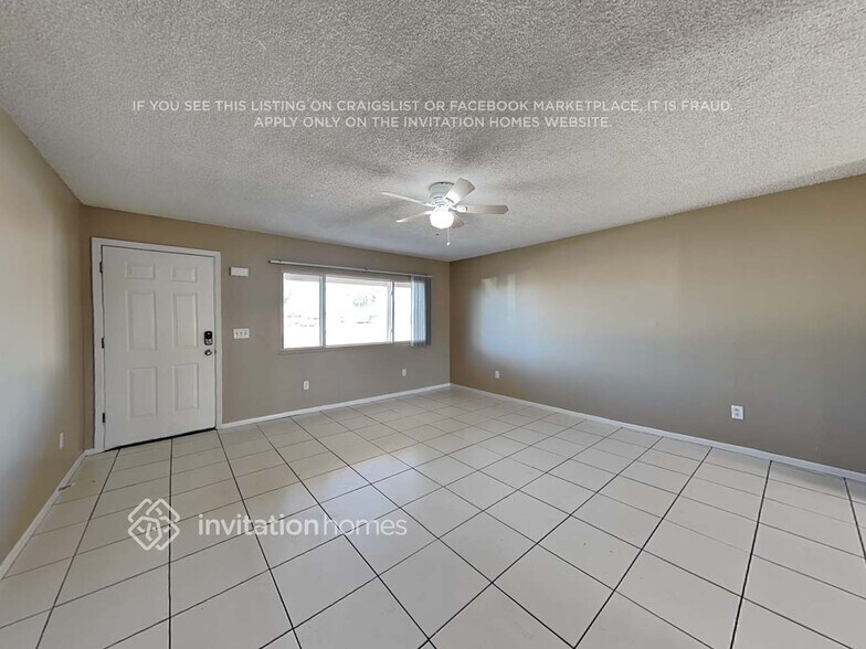 Building Photo - 11511 E Broadway Rd