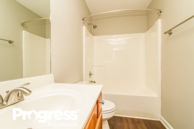 Building Photo - 3076 Ace Wintermeyer Dr