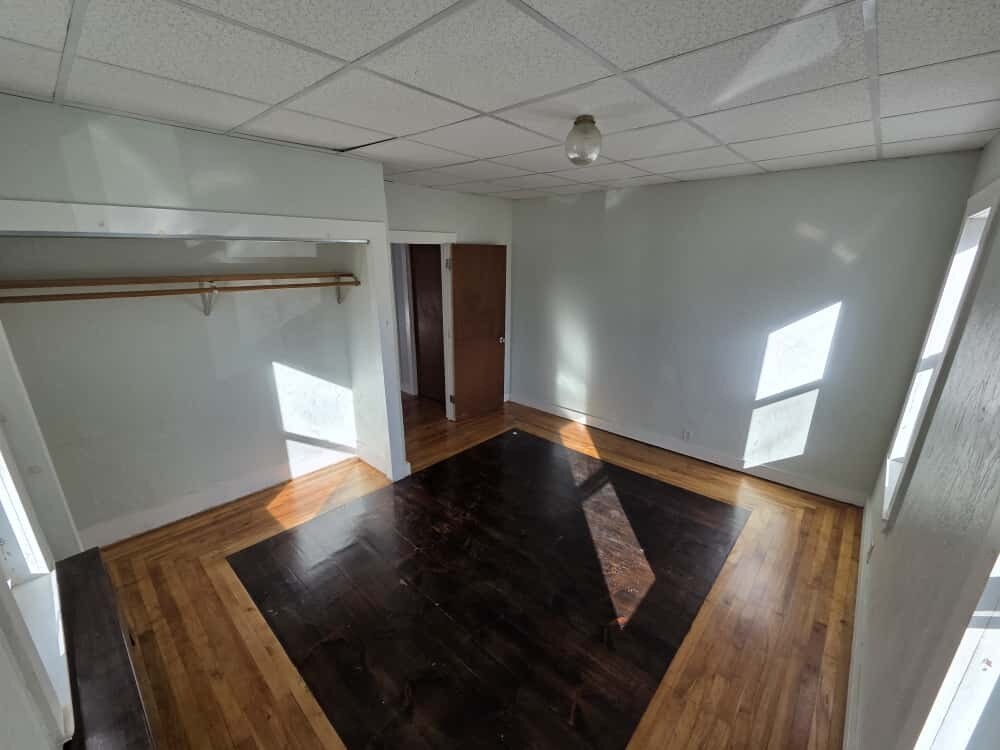 Building Photo - 66 Cutler St