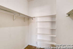 Building Photo - 6607 Shadden Oaks