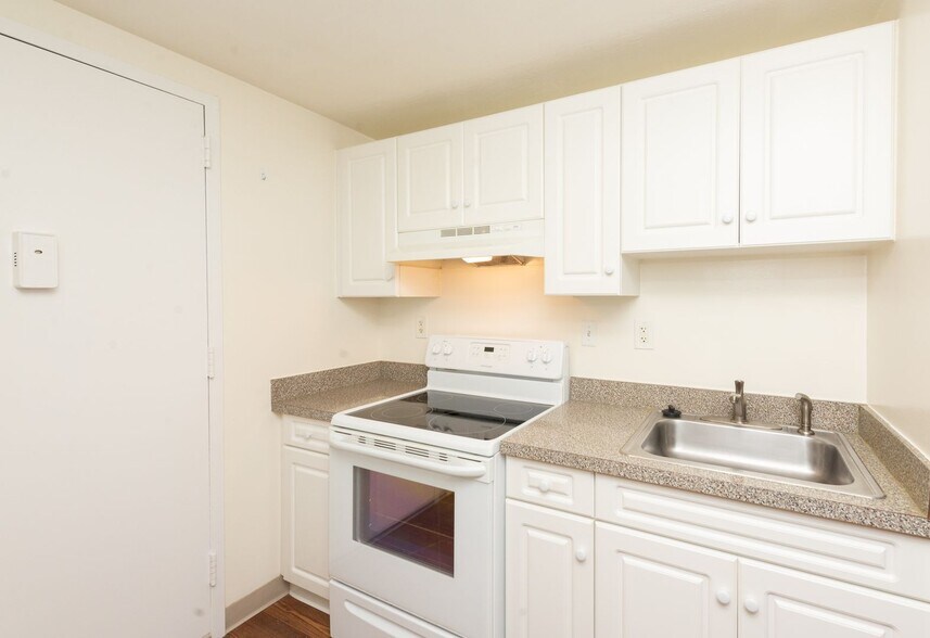 Interior Photo - Lakewood Apartment in Whitneyville