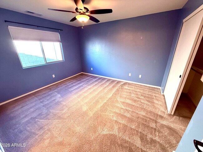 Building Photo - 1884 W Expressman St