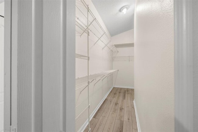 Building Photo - 25818 Bloomsbury Ct