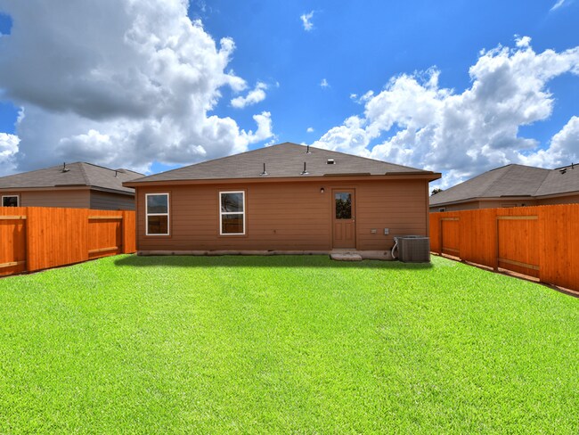 Building Photo - 1794 SF Home in Stonebridge Crossing - 4 B...