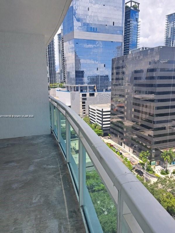 Building Photo - 951 Brickell Ave