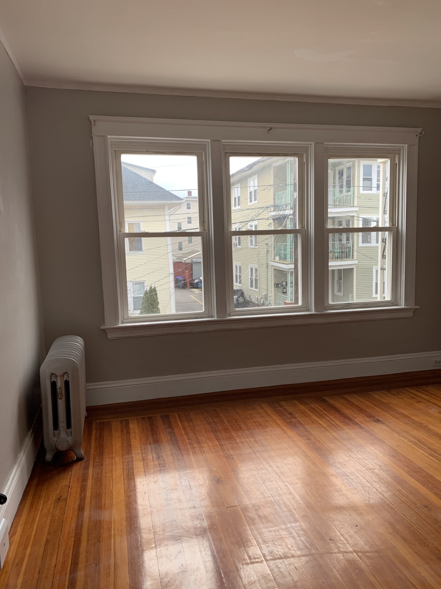 Building Photo - 67 Bellevue Ave