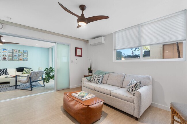 Building Photo - Waikiki Beach Gem- Fully Furnished 2BR/2BA...