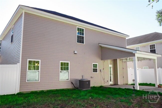 Building Photo - 103 Spoonbill Cir