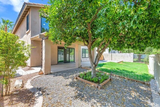 Building Photo - 1575 S Pennington Dr
