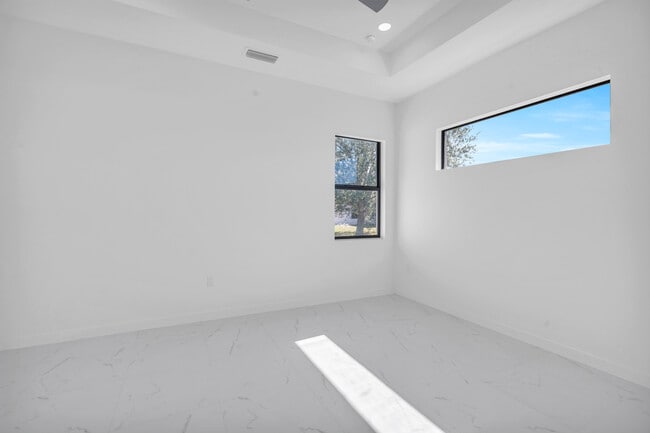 Building Photo - 3101 NW 42nd Pl