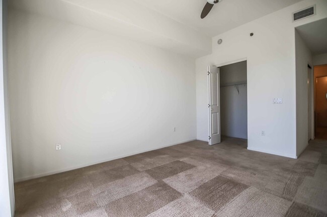 Building Photo - Pool-View High-Rise Living at One Las Vegas with Resort-Style Amenities!