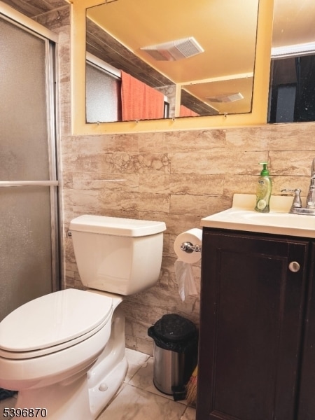 Building Photo - 617 Sycamore St