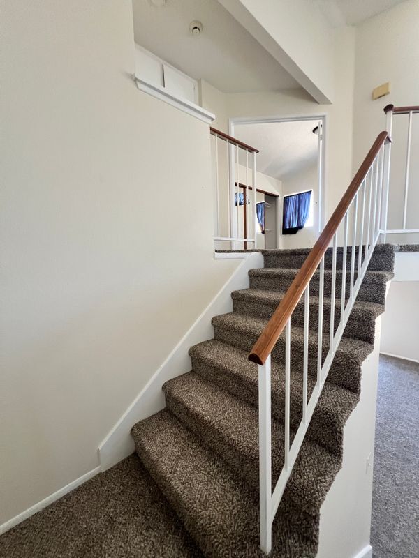 Building Photo - 1195 Bautista Ln