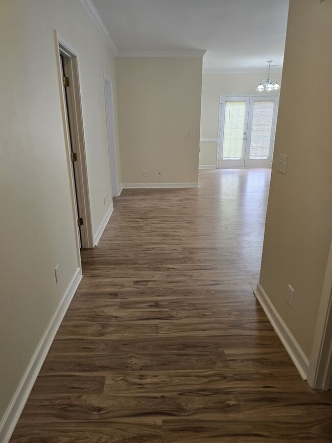 Building Photo - Residential Home Located in Vermillion with 3BR/2.5BA