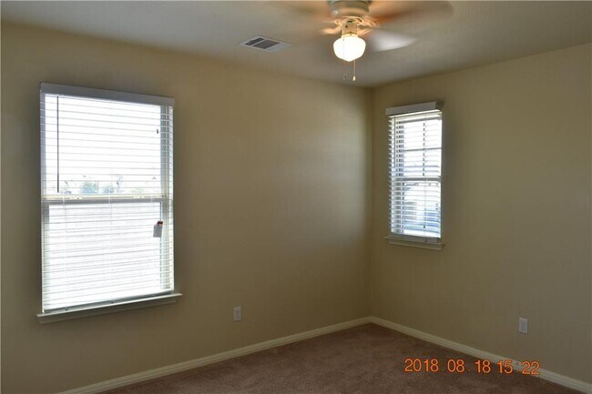 Building Photo - 12837 Snow Ln