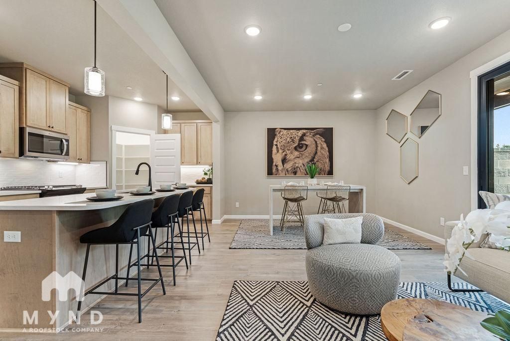 Building Photo - 6930 NE 131st Way