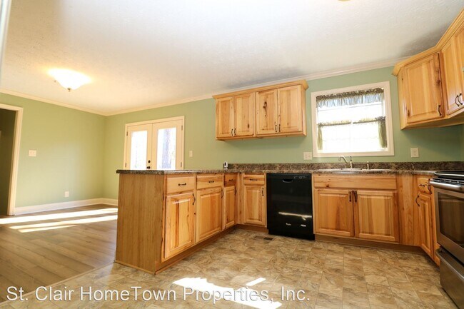 Building Photo - 3 br, 1.5 bath House - 245 Hazelwood Dr