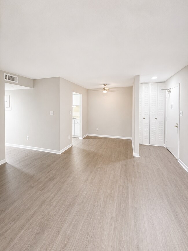 Building Photo - 133 Orchard Trace Ln