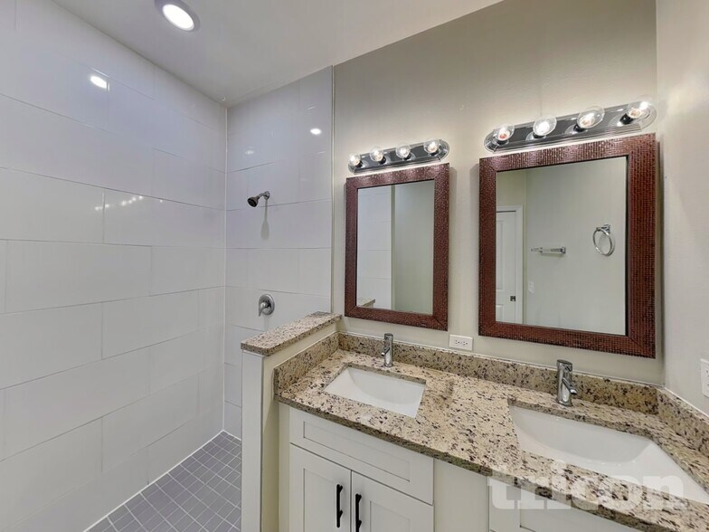 Building Photo - 1297 13th St