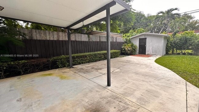 Building Photo - 2474 SW 24th Ter